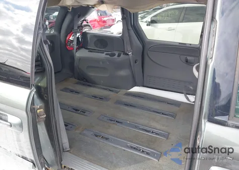 2004 Chrysler Town & Country из США, поврежденный, VIN 1C4GP45R64B562598